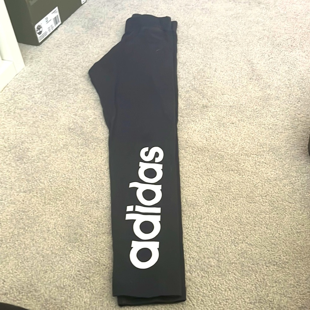 Adidas leggings